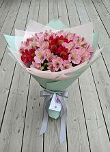 Букет цветов из:  Альстромерии в Рождественской Ставропольский край