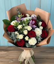 Букет цветов из:  Розы и Альстромерии в Рождественской Ставропольский край