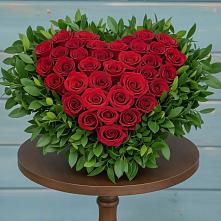 Цветочная композиция из Розы в виде сердца в Рождественской Ставропольский край