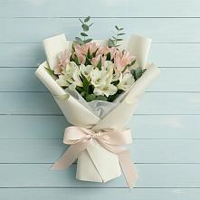 Букет цветов из:  Альстромерии в Рождественской Ставропольский край