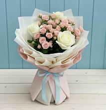 Букет цветов из:  Розы в Рождественской Ставропольский край