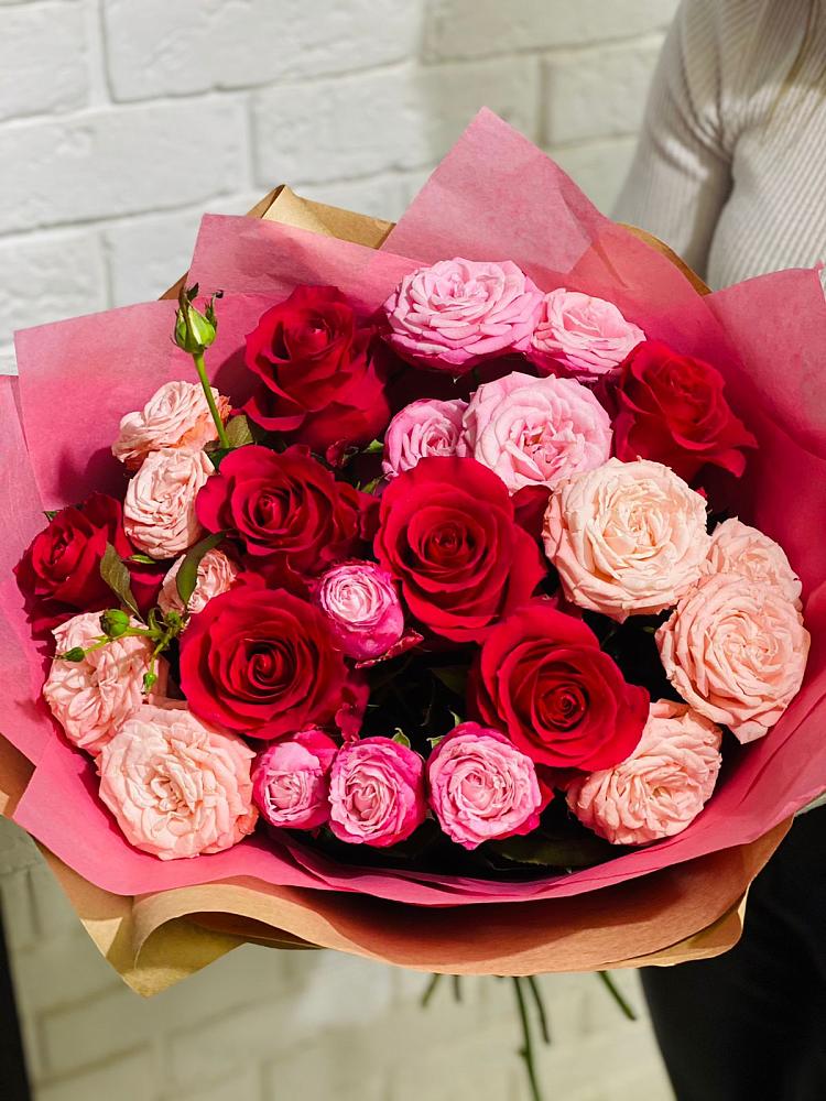 Букет цветов из: Розы в Рождественской Ставропольский край