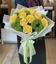 Букет цветов из:  Хризантемы и Розы в Рождественской Ставропольский край