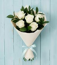 Букет цветов из:  Розы в Рождественской Ставропольский край