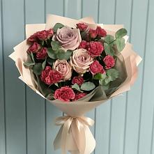 Букет цветов из:  Гвоздики и Розы в Рождественской Ставропольский край