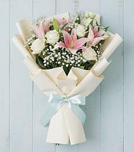 Букет цветов из:  Лилии в Рождественской Ставропольский край