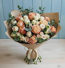 Букет цветов из:  Альстромерии и Розы в Рождественской Ставропольский край