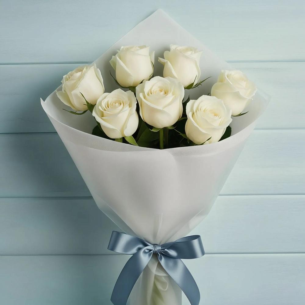 Букет 7 Белых роз Эдлесс Лав в Рождественской Ставропольский край