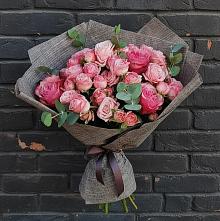 Букет цветов из:  Розы в Рождественской Ставропольский край